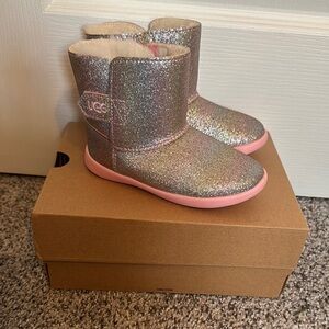 UGG Kids Glitter Boots - Silver and Pink